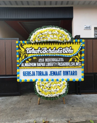 Papan Bunga Duka di Mundu