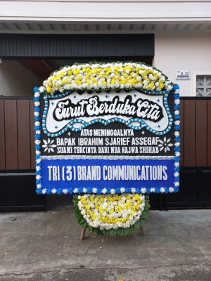 Papan Bunga Duka di Mundu
